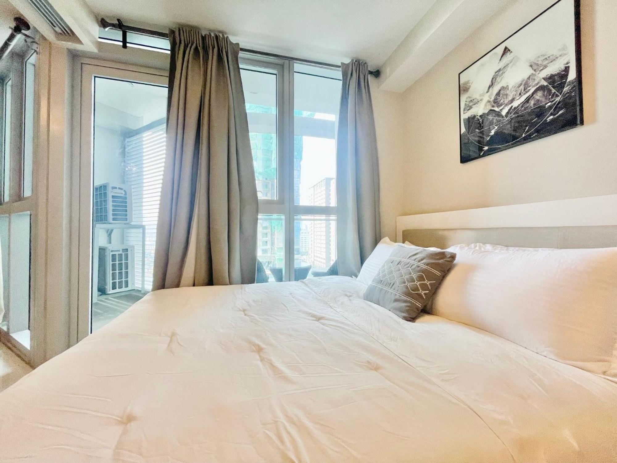 Uptown Parksuites Bgc Taguig Exterior foto